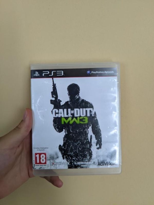 PRODAVAM PS3 VO ODLICNA SOSTOJBA!!! - Image 2